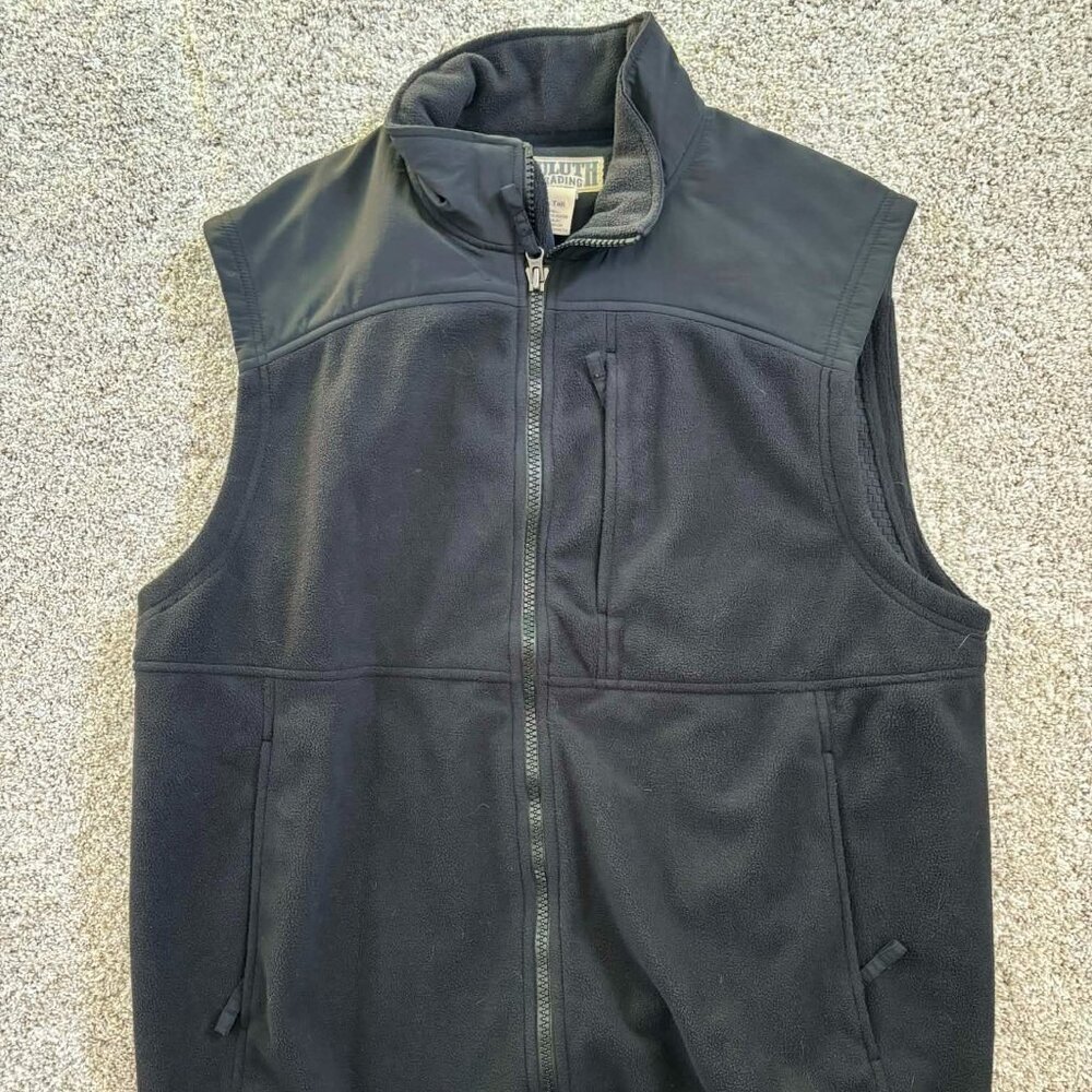 Duluth Bear Hide Fleece Vest